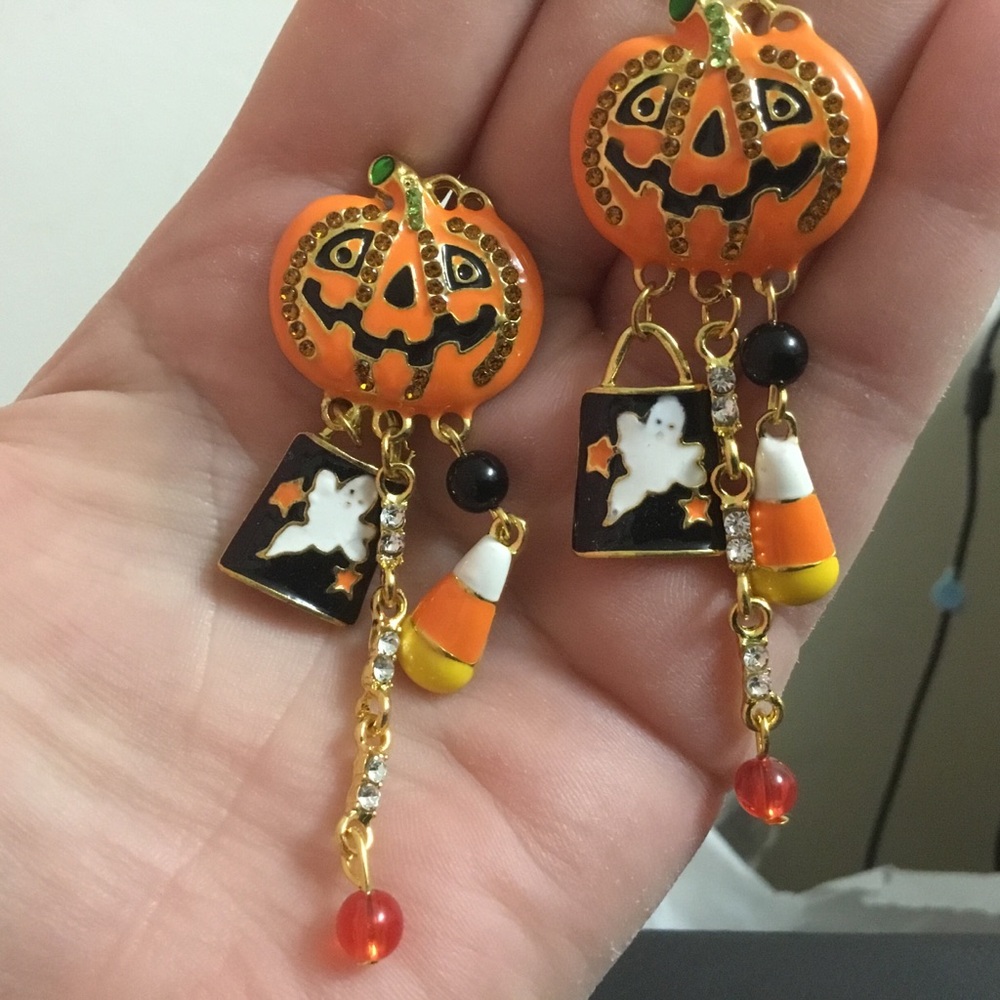 Fun Pumpkin Halloween Dangle Statement Earrings Brooch Pin